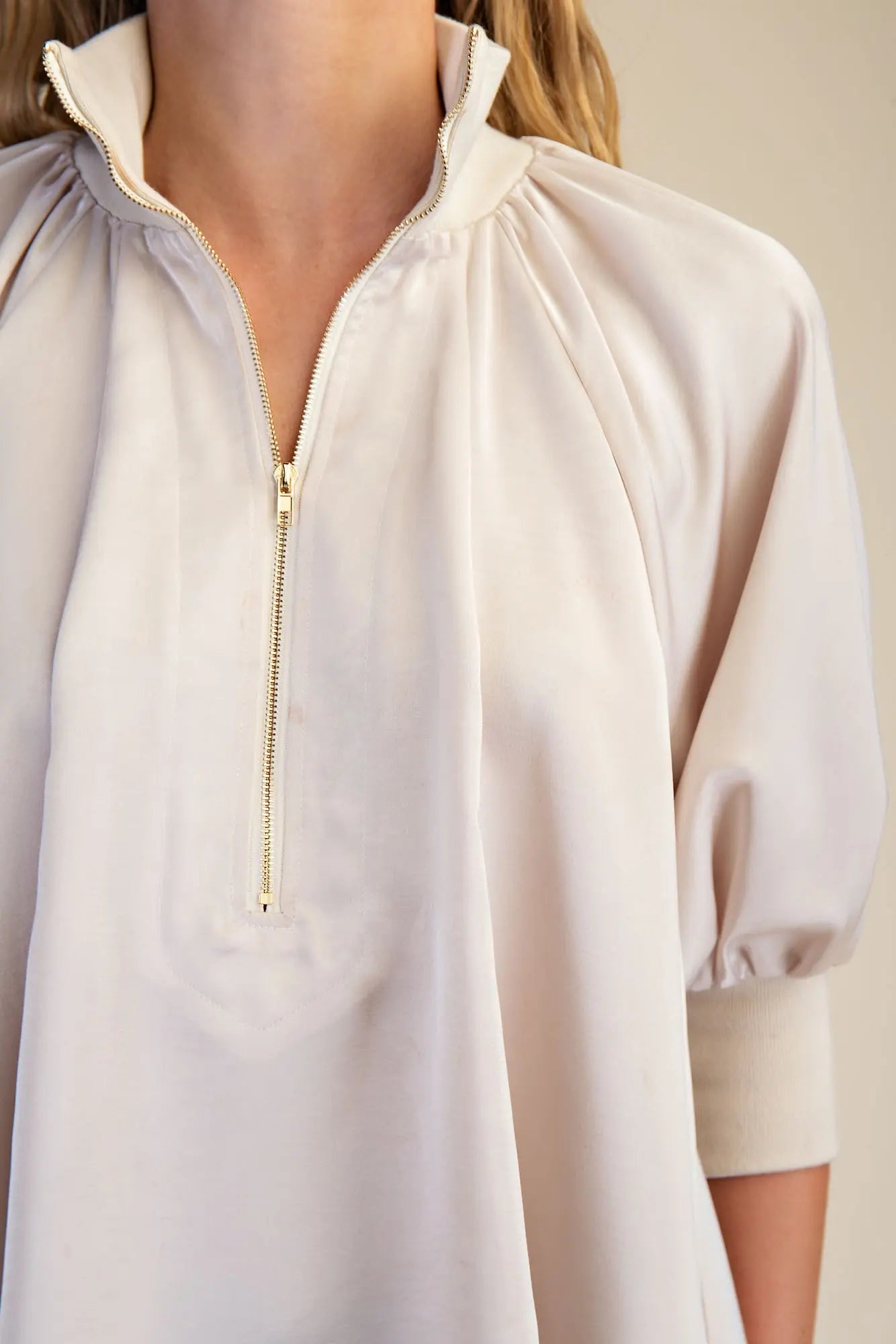 Mock Neck Band Puff Sleeve Blouse