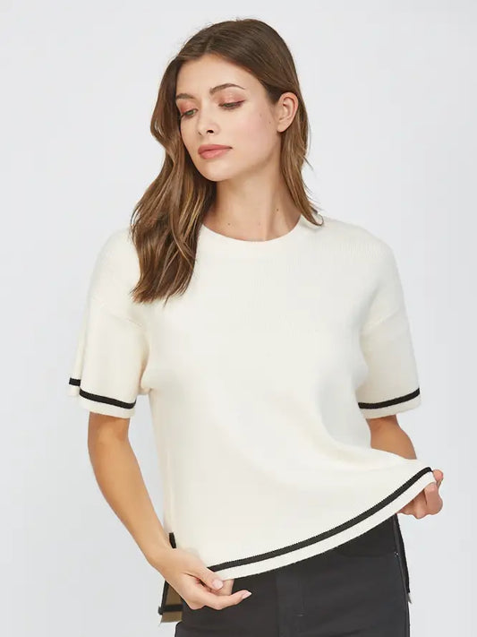 Fate Short Sleeve Sweater with Solid Trim