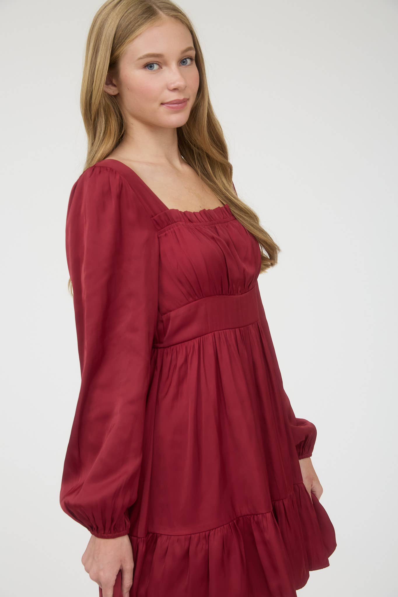 Blu Pepper SATIN SQUARE NECK LONG SLEEVE MINI DRESS