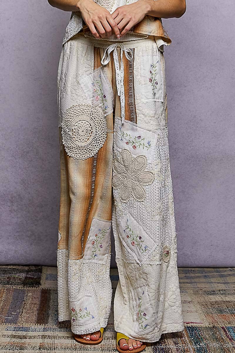 Solid Lace Patch Detail Woven Pants